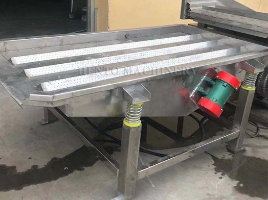 Vibrating drainer Vibrating drainer